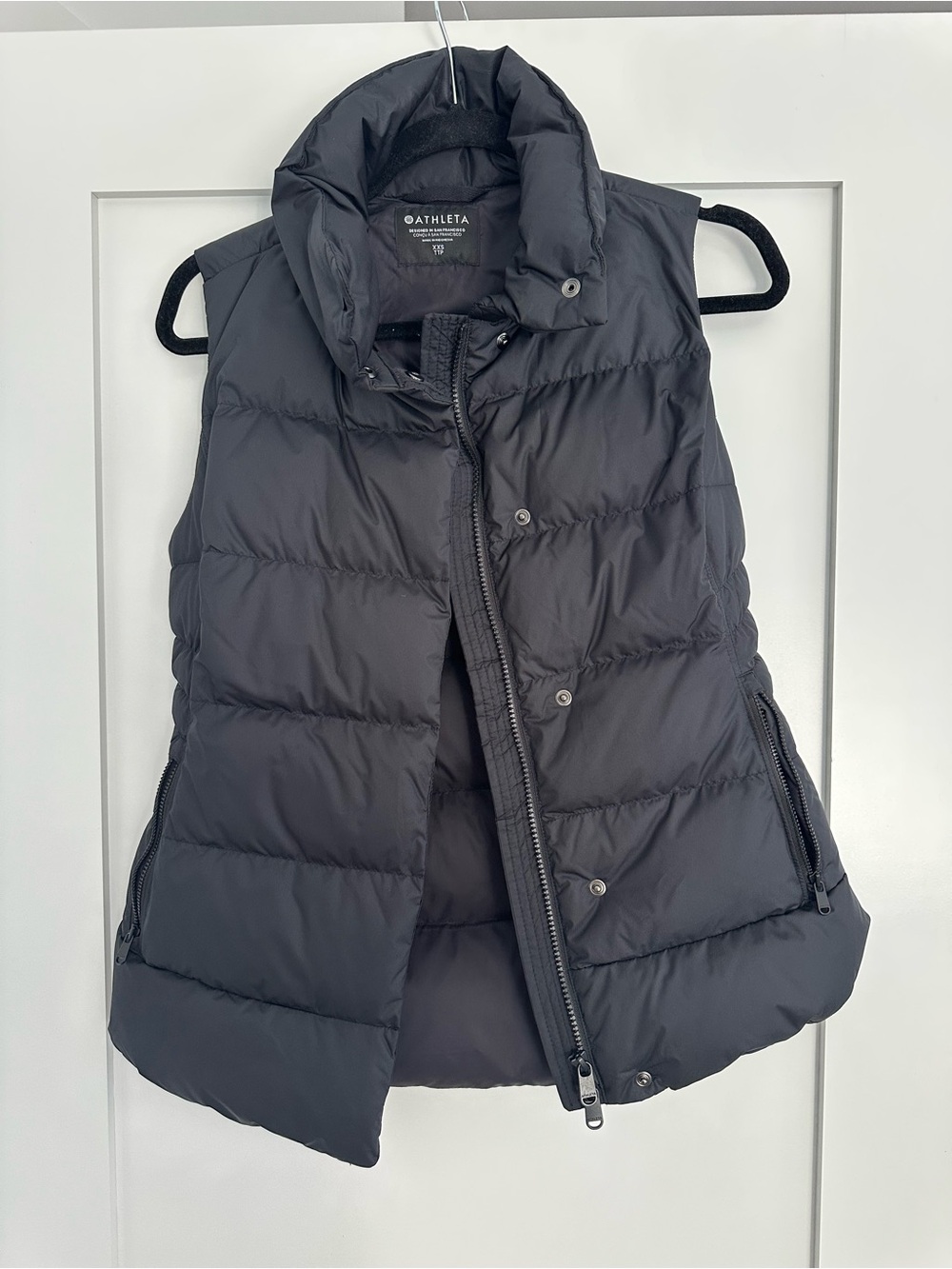 Athleta Black Quilted Down-Style Women's Vest